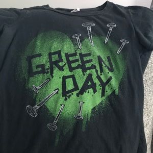 Green Day band shirt